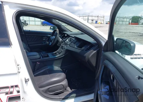 2014 Ford Police Interceptor Police Interceptor z USA, uszkodzony, nr VIN 1FAHP2L88EG138210